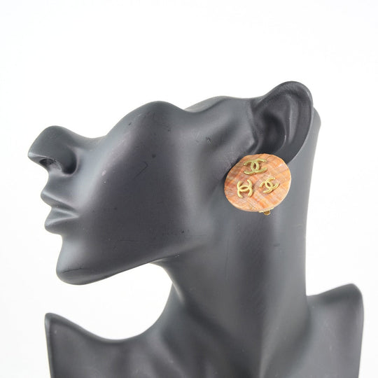 CHANEL Earring Shell, Plated Gold beige COCO Mark Women Used Authentic