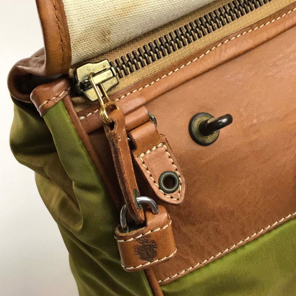 Felisi Handbag 20207 Nylon / leather khaki Men's Women Handbag unisex(Unisex) Used Authentic