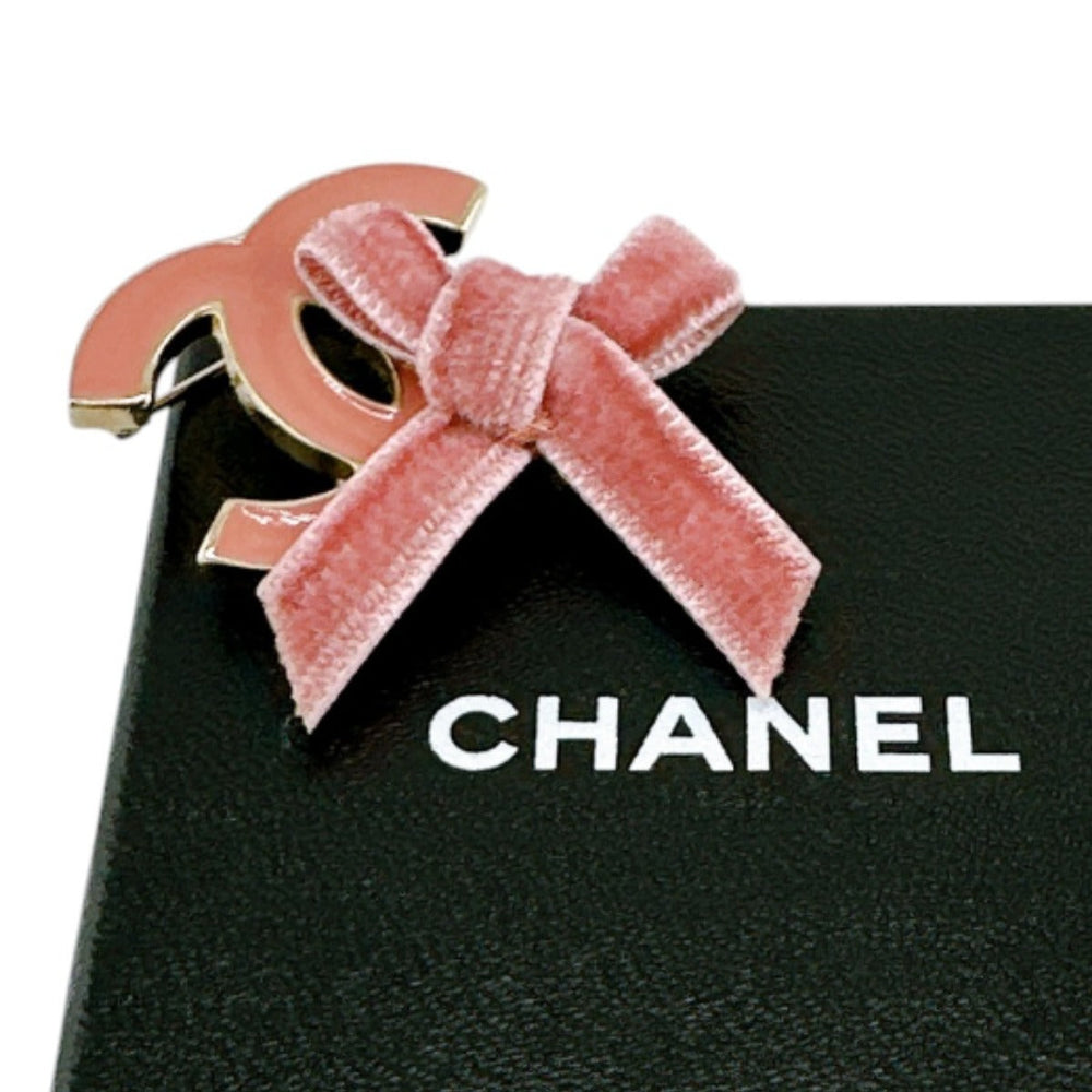 CHANEL Brooch others pink Brooch ribbon COCO Mark Women Used Authentic