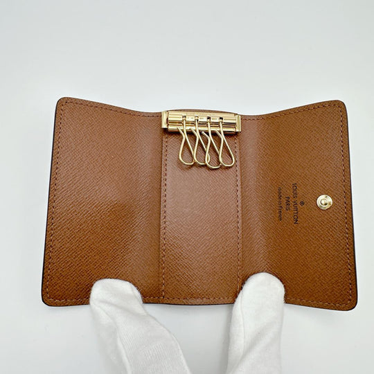LOUIS VUITTON Key case Key holder  M69517 Monogram canvas Brown for 4 Monogram Multicles4 unisex(Unisex) Used Authentic