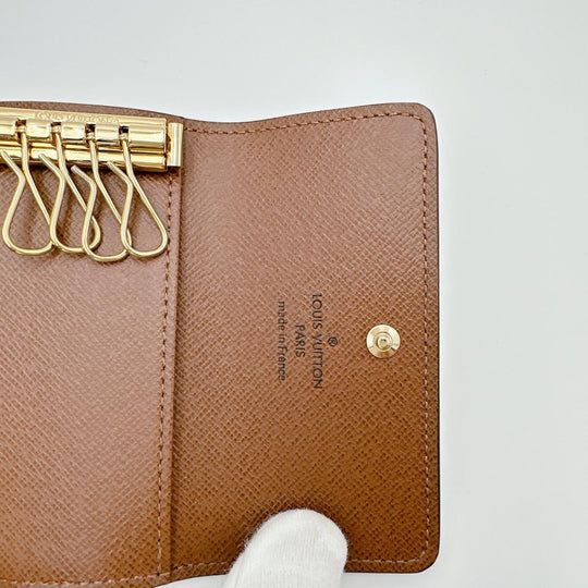LOUIS VUITTON Key case Key holder  M69517 Monogram canvas Brown for 4 Monogram Multicles4 unisex(Unisex) Used Authentic
