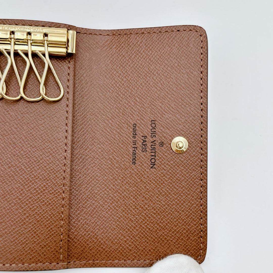 LOUIS VUITTON Key case Key holder  M69517 Monogram canvas Brown Monogram Multicles4