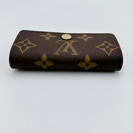 LOUIS VUITTON Key case Key holder  M69517 Monogram canvas Brown Monogram Multicles4