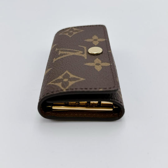 LOUIS VUITTON Key case Key holder  M69517 Monogram canvas Brown Monogram Multicles4