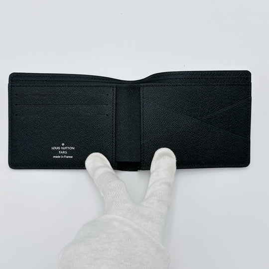LOUIS VUITTON Bifold Wallet M60662 Epi Leather black Bifold Wallet Epi Portefeuille mens Used Authentic