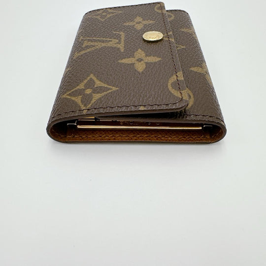 LOUIS VUITTON Key case Key holder  M62630 Monogram canvas Brown Key case Key holder for 6 pieces Monogram Multicles6 unisex(Unisex) Used Authentic