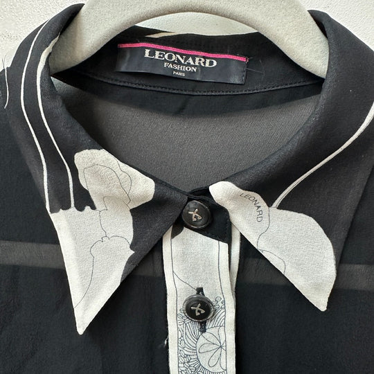 LEONARD Long sleeve shirt silk black tops apparel shirt buttons Flower pattern Women 9‚q Used Authentic