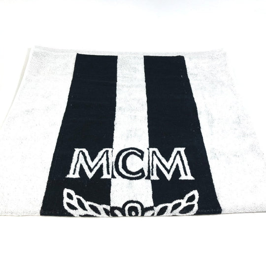 MCM towel cotton black By color logo beach towel unisex(Unisex) Used Authentic