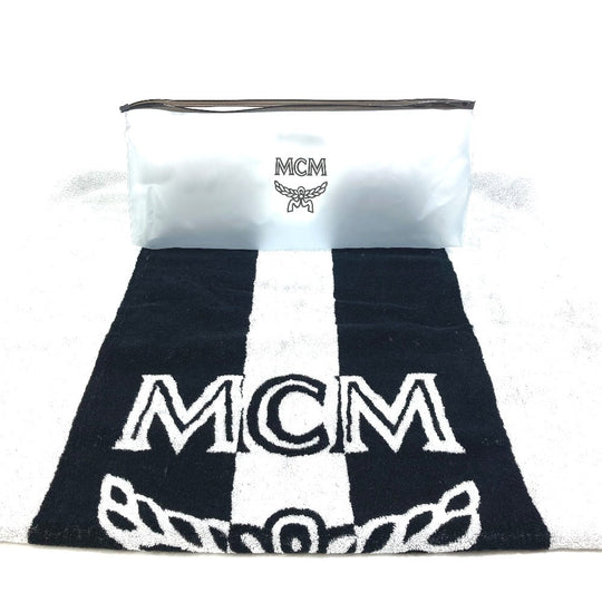 MCM towel cotton black By color logo beach towel unisex(Unisex) Used Authentic