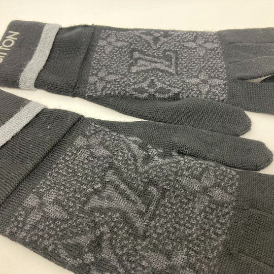 LOUIS VUITTON Glove M73470 wool black Gon My Monogram Eclipse mens Used Authentic