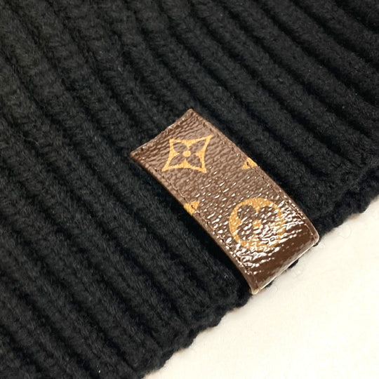 LOUIS VUITTON knit FLKW83 wool black hood sleeveless knit Women S Used Authentic