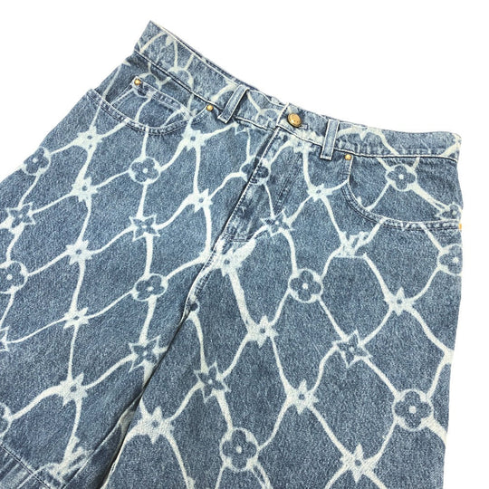 LOUIS VUITTON Denim pants 1AFQFD denim blue monogram print denim shorts mens 28 Used Authentic
