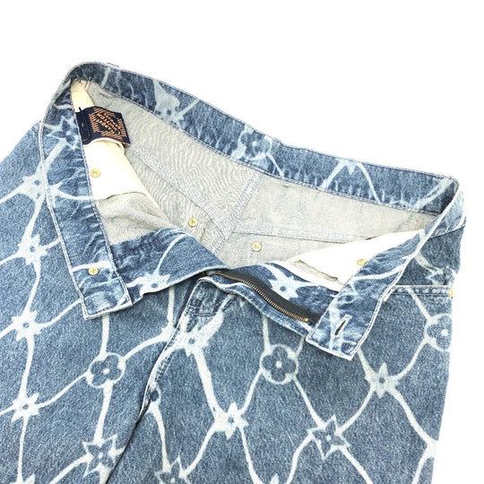 LOUIS VUITTON Denim pants 1AFQFD denim blue monogram print denim shorts mens 28 Used Authentic