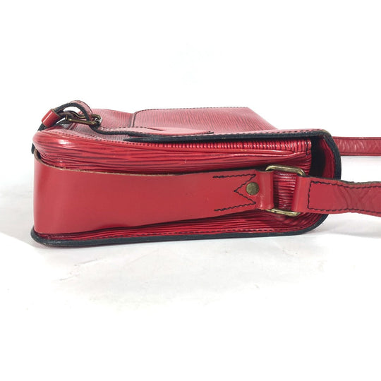 LOUIS VUITTON Shoulder Bag M52247 Epi Leather Red Epi Cartouchiere Women Used Authentic