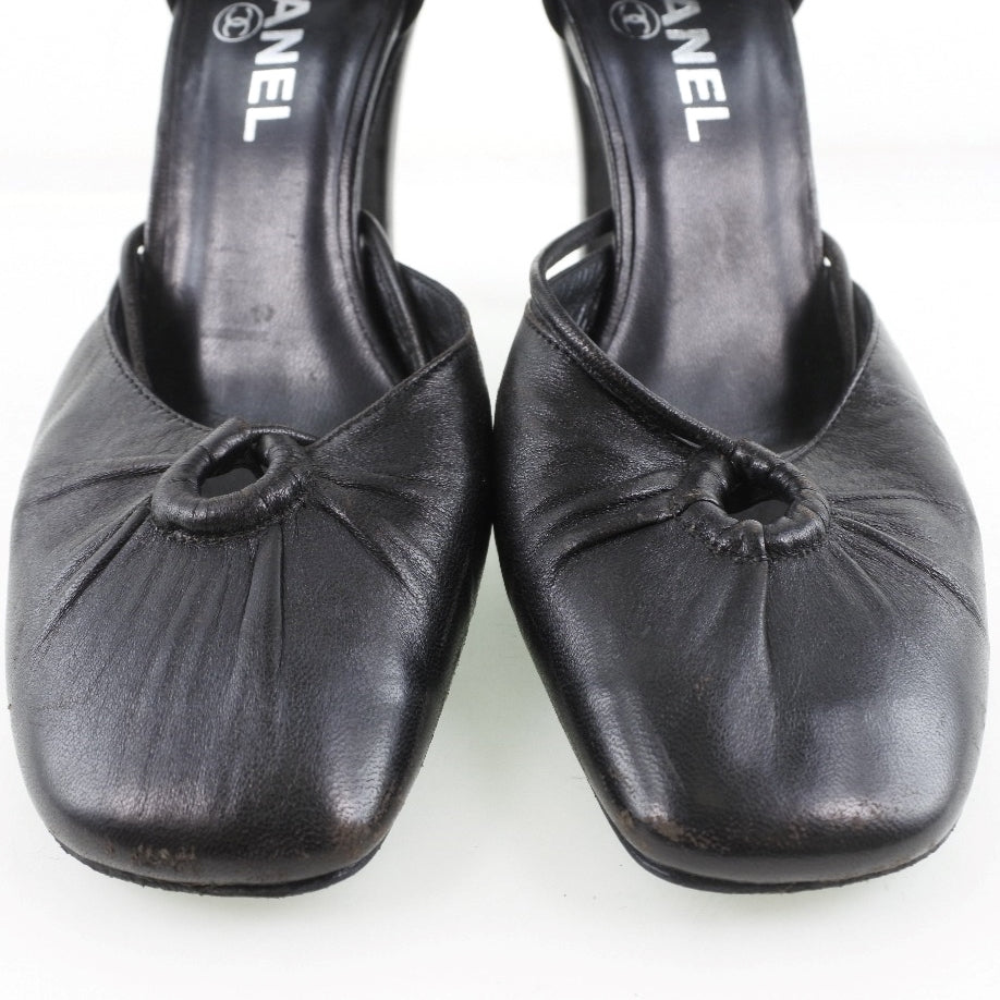CHANEL pumps Calfskin black Women 36 1/2 Used Authentic