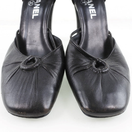 CHANEL pumps Calfskin black Women 36 1/2 Used Authentic