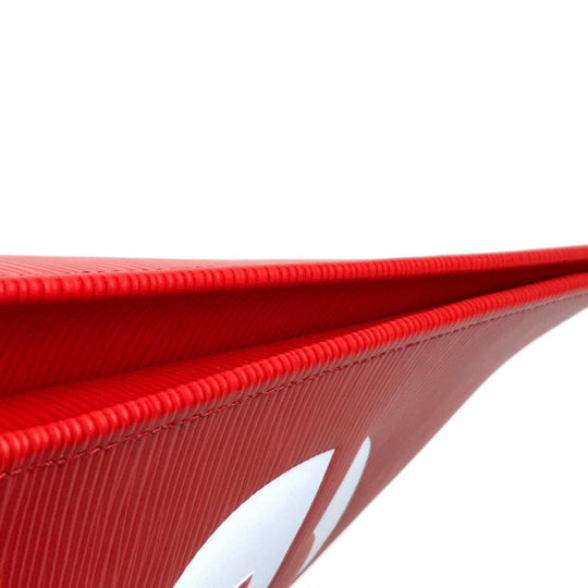 LOUIS VUITTON Clutch bag M67722 Epi Leather Red Louis Vuitton x Supreme Epi Pochette Joule GM unisex(Unisex) Used Authentic