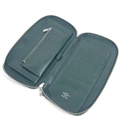 LOUIS VUITTON Long Wallet Purse M30654 Taiga Leather green Taiga Organizer Atoll mens Used Authentic