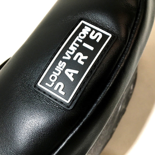 LOUIS VUITTON Sling bag ‚l44444 Monogram Galaxy Canvas, Leather Silverx black Monogram Galaxy Discovery Bum Bag mens Used Authentic