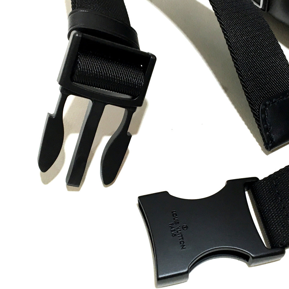 LOUIS VUITTON Sling bag ‚l44444 Monogram Galaxy Canvas, Leather Silverx black Monogram Galaxy Discovery Bum Bag mens Used Authentic