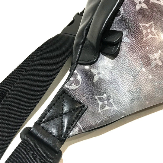 LOUIS VUITTON Sling bag M44444 Monogram Galaxy Canvas black Monogram Galaxy Discovery Bum Bag mens Used Authentic