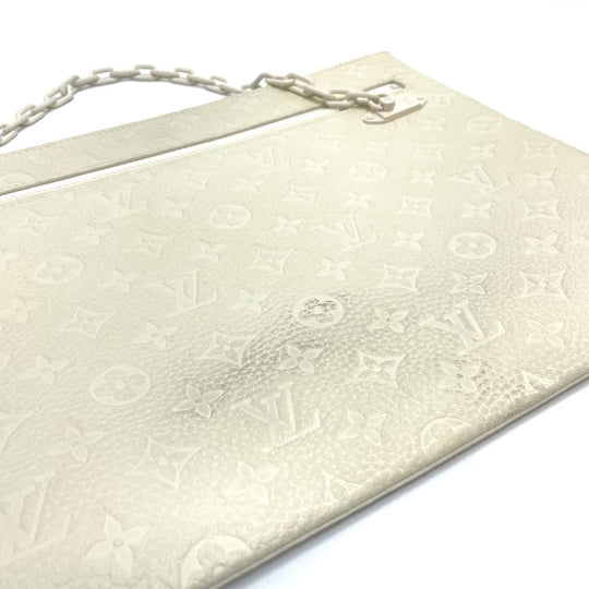 LOUIS VUITTON Clutch bag M67462 Taurillon Clemence white Taurillon Clemence Monogram Pochette A4 mens Used Authentic