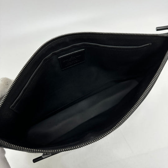 LOUIS VUITTON Clutch bag M63373 Plastics black Monogram Eclipse Glaze Pochette Cosmos mens Used Authentic