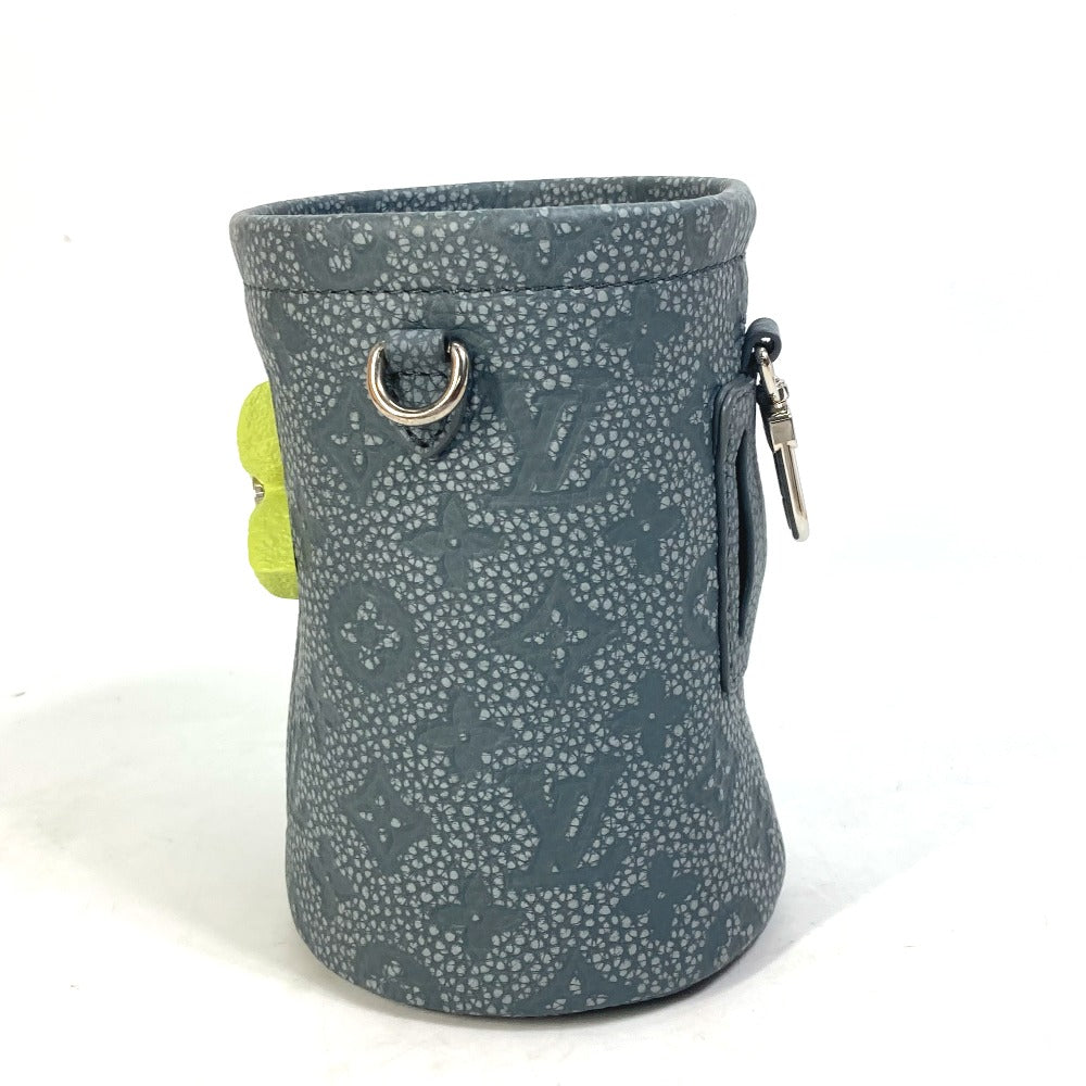 LOUIS VUITTON Shoulder Bag M81572 Taurillon Clemence Leather gray Taurillon Clemence Climbing Chalk Pouch mens Used Authentic