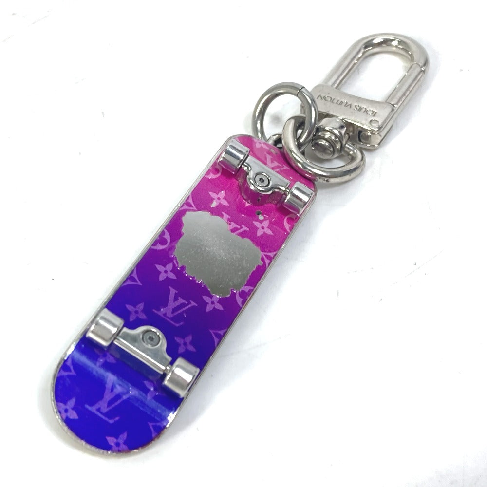 LOUIS VUITTON key ring MP3269 metal black skateboard bijou sack skateboard mens Used Authentic