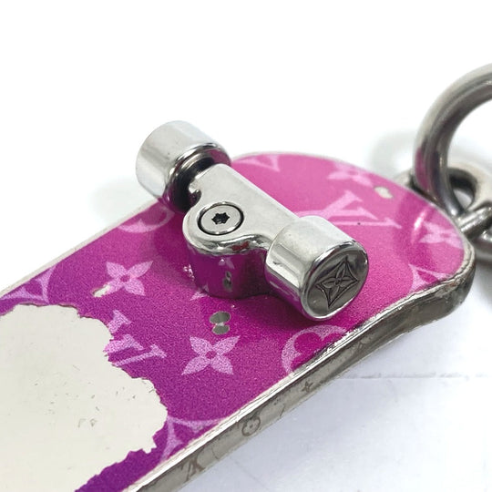 LOUIS VUITTON key ring MP3269 metal black skateboard bijou sack skateboard mens Used Authentic