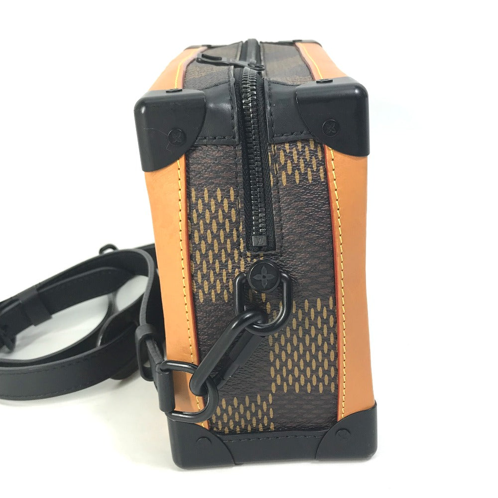 LOUIS VUITTON Shoulder Bag N40381 Damier Giant Canvas Brown Damier Giant NIGO collaboration Soft Trunk mens Used Authentic