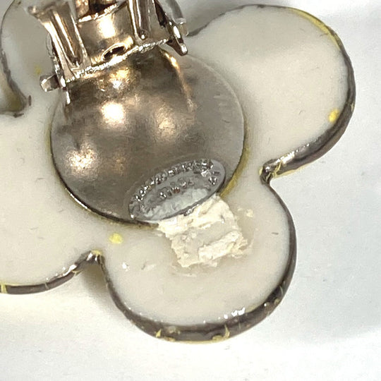 LOUIS VUITTON Earring ceramic white Flower flower Women Used Authentic