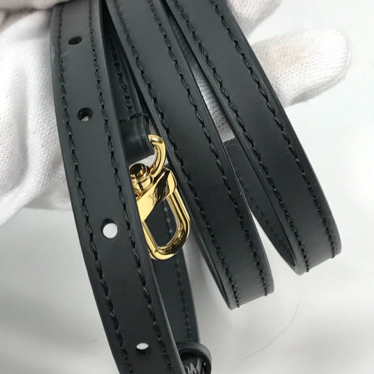 LOUIS VUITTON Shoulder Bag M90510 Monogram Vernis gray Monogram Vernis Belt bag Sling bag Women Used Authentic