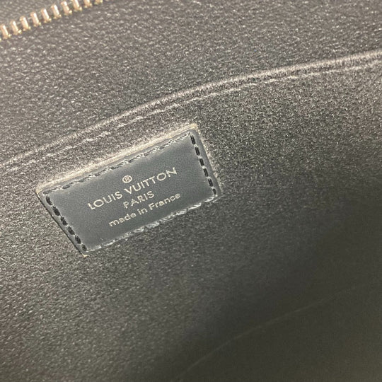 LOUIS VUITTON business bag M54654 Epi Leather blue Epi denim posh toilette mens Used Authentic