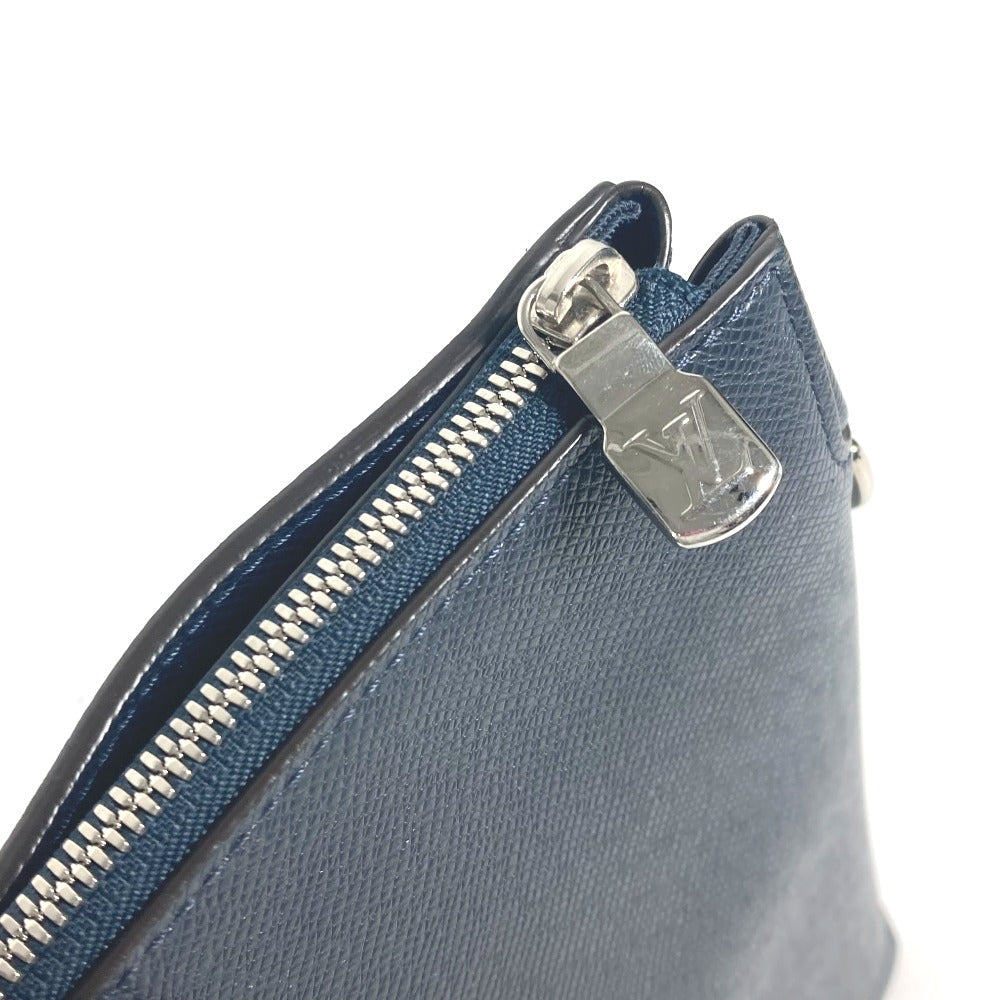 LOUIS VUITTON Business bag M33417�@ Taiga Leather Navy Taiga Anton mens Used Authentic