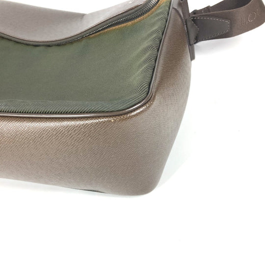 LOUIS VUITTON Shoulder Bag M30868 Taiga Leather, Nylon Brown Taiga Thai meal mens Used Authentic