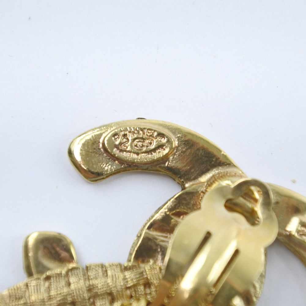 CHANEL Earring Plated Gold gold mesh COCO Mark Women Used Authentic