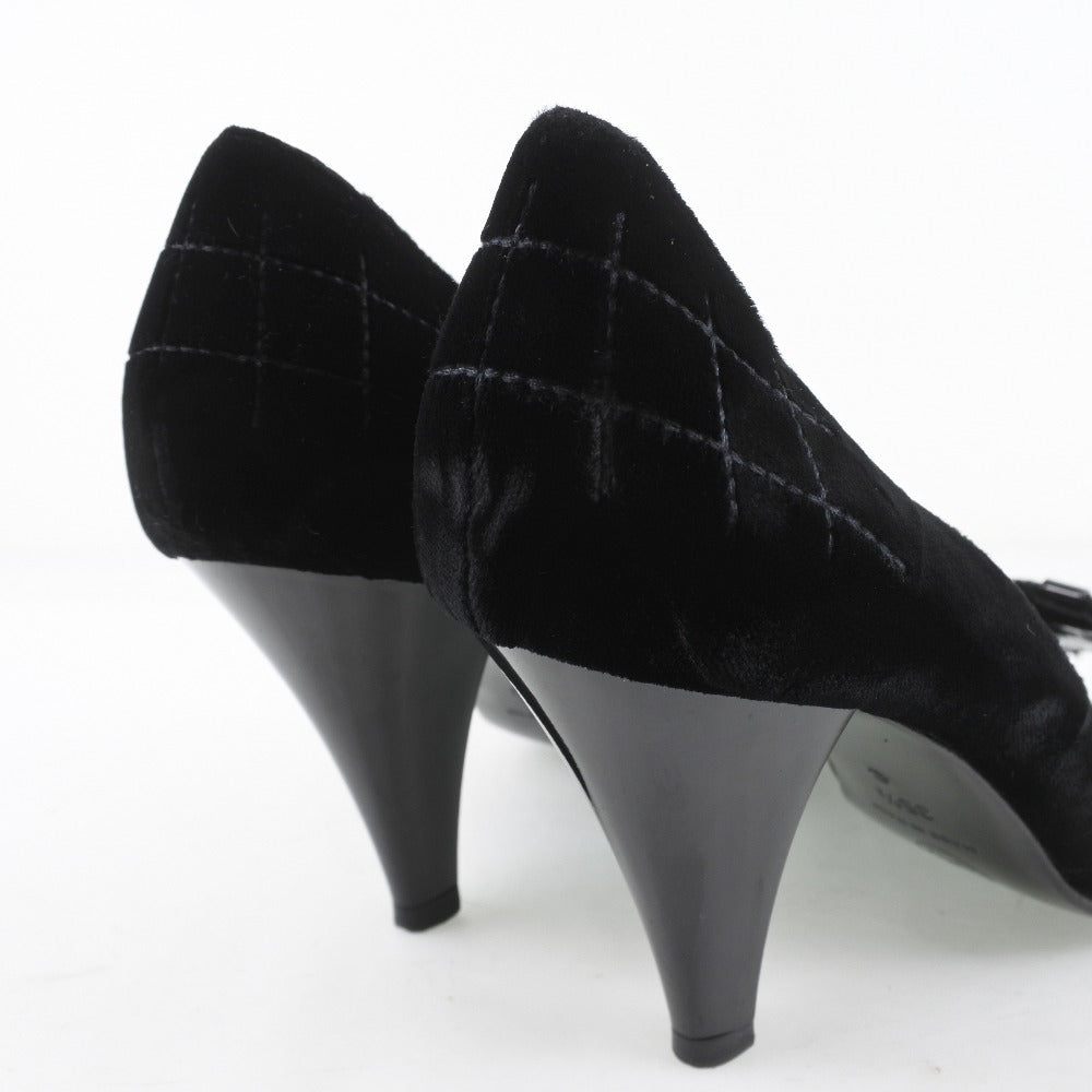 CHANEL pumps Velvet, Leather black Women 36 1/2 Used Authentic