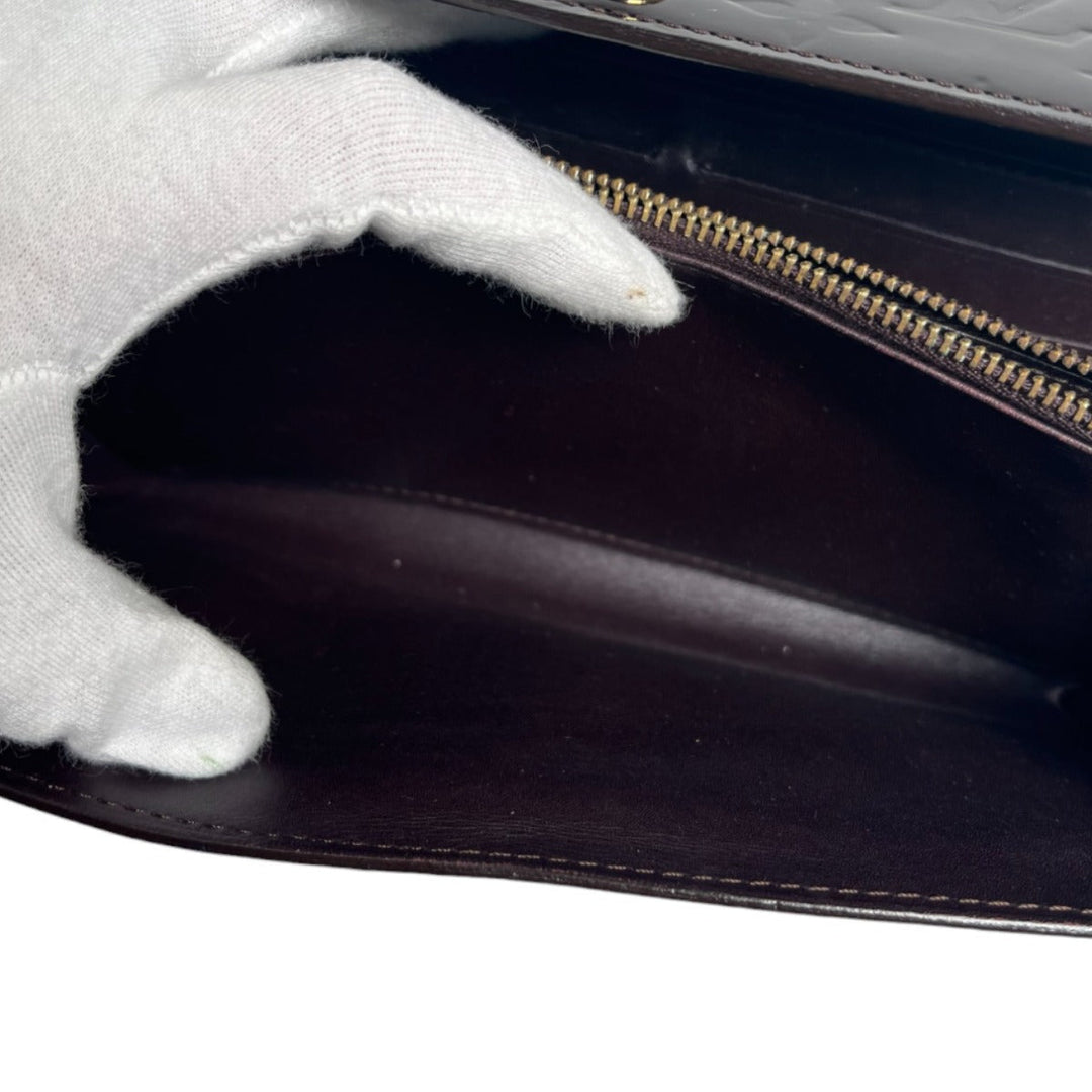 LOUIS VUITTON Long Wallet Purse M93524 Monogram Vernis Amarrant Portefeuille Sarah Vernis With 2-fold zipper Women Used Authentic
