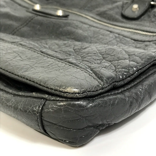 BALENCIAGA Business bag 310939 leather gray Wrinkles processing Shoulder Bag Crossbody mens Used Authentic