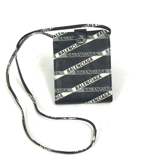 BALENCIAGA Shoulder Bag 541567 leather black Pouch Pochette Wallet Explorer Shoulder Wallet mens Used Authentic