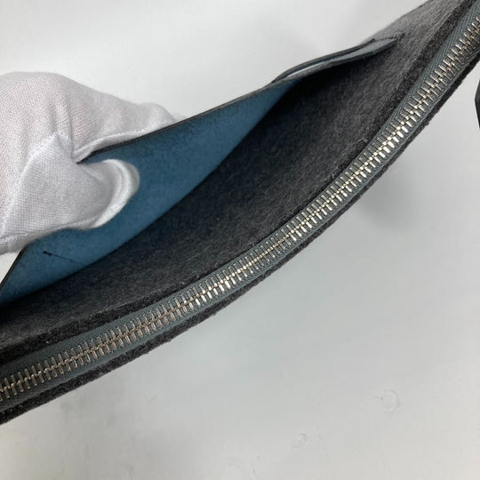 HERMES Clutch bag Felt leather gray To Doo 29 mens Used Authentic