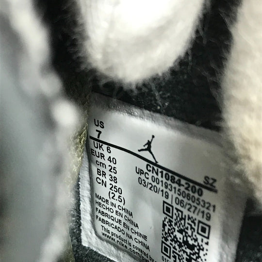 NIKE sneakers CN1084-200 Synthetic leather khaki travis scott cactus jack AIR JORDAN 6 RETRO SP US7