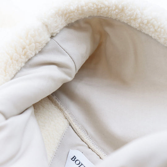 BOTTEGAVENETA tops 72% cotton, 20% rayon [Outer fabric] 72% cotton, 28% polyester Ivory mens M Used Authentic