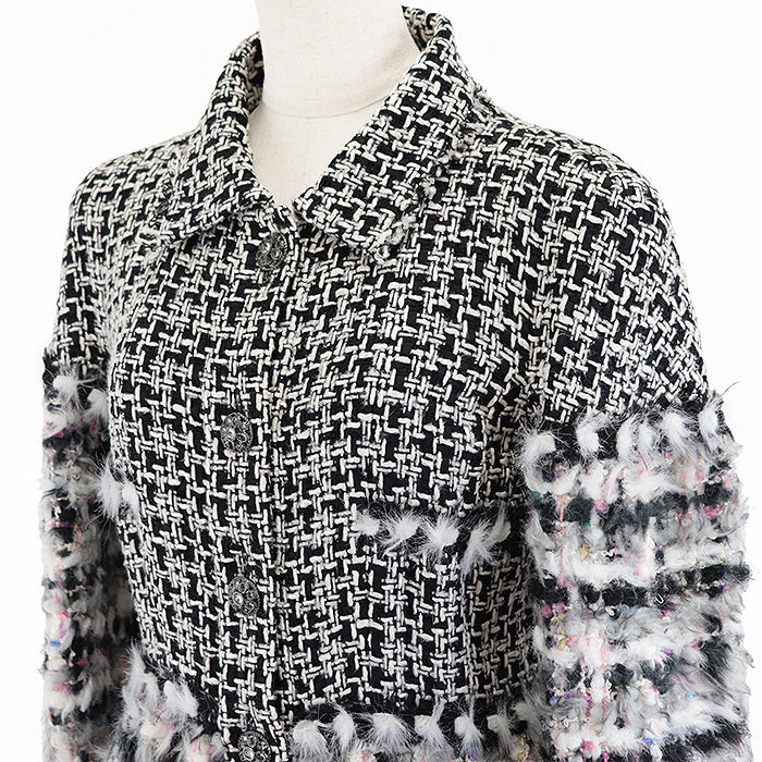 CHANEL coat Silk 87%, Polyamide 9%, Acrylic 60%, Silk 15%, Nylon 15%, Wool 10% [Lining] Silk 86%, Elastane 14% multicolor Women 36 Used Authentic