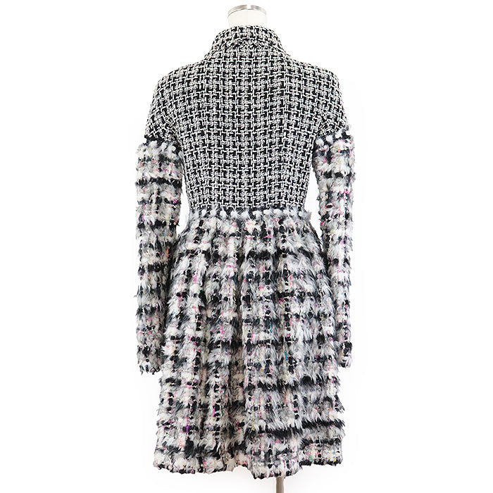 CHANEL coat Silk 87%, Polyamide 9%, Acrylic 60%, Silk 15%, Nylon 15%, Wool 10% [Lining] Silk 86%, Elastane 14% multicolor Women 36 Used Authentic