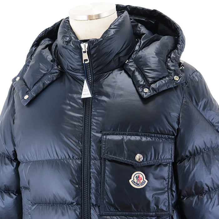MONCLER Down jacket [Outer material] 100% nylon [Lining] 100% nylon [Filling] 90% down, 10% feather Navy mens 1 Used Authentic
