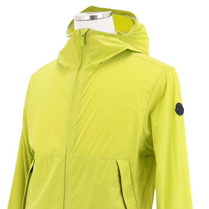 MONCLER Blouson [Outer material] 80% nylon, 20% polyurethane Lime yellow Food jacket mens 4 Used Authentic