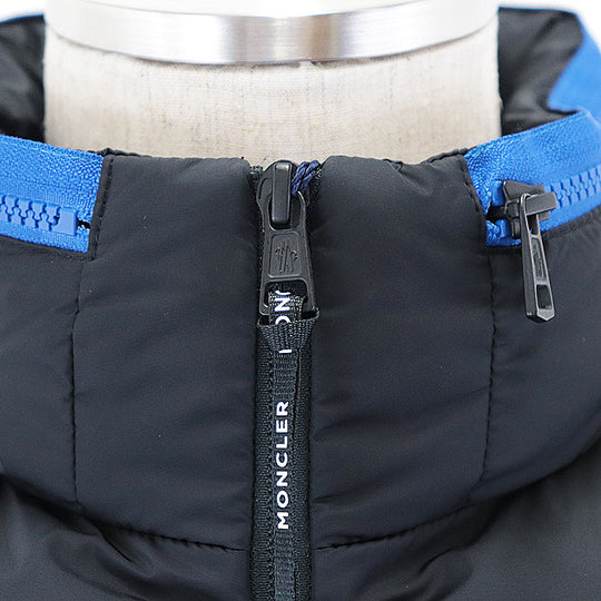 MONCLER Down jacket [Outer fabric] 100% nylon; [Lining] 100% nylon; [Filling] 90% down, 10% feather; [Other fabric] (Yoke) 100% nylon; [Collar] 100% nylon blue-black mens 2 Used Authentic