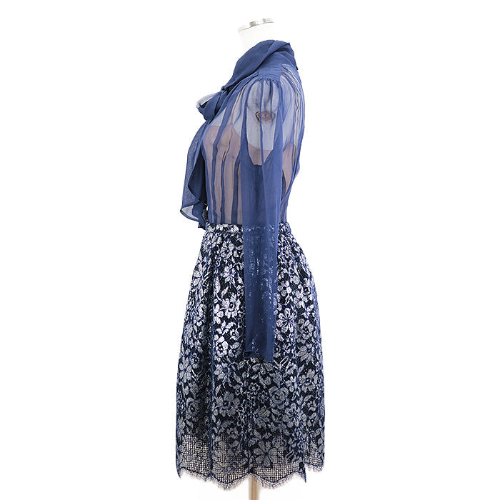 CHANEL one piece 60% rayon, 20% nylon, Underdress: 95% cotton, 5% polyester Petticoat: 100% silk Navy P52736 Women 36 Used Authentic